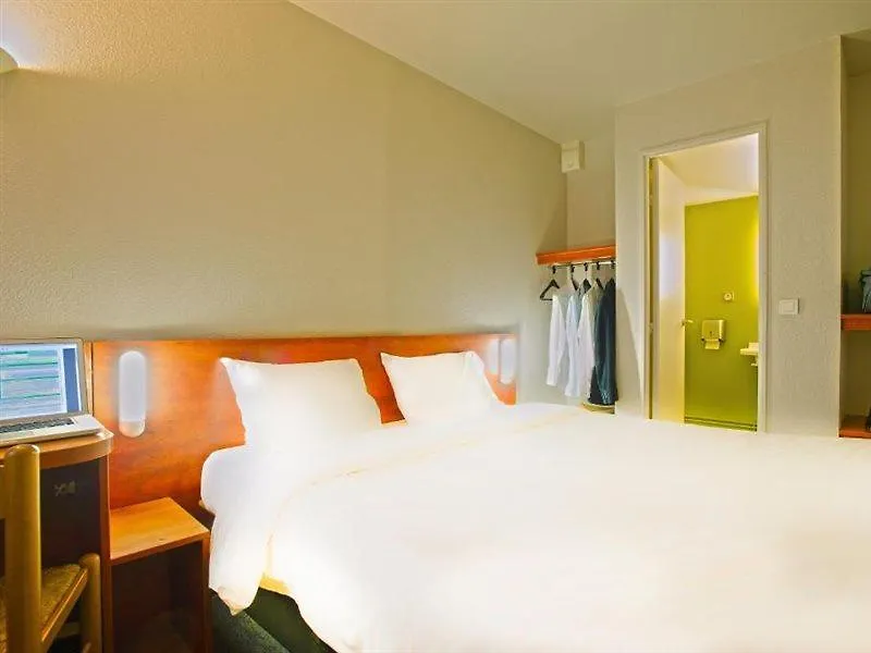 B&B Hôtel Avignon  Le Pontet  Le Pontet (Vaucluse)