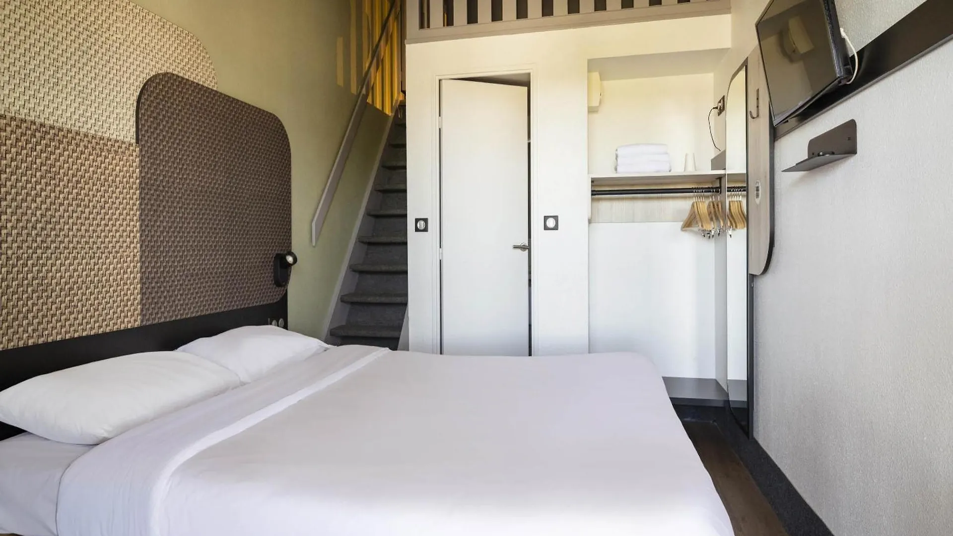 B&B Hôtel Avignon  Le Pontet  Hotel