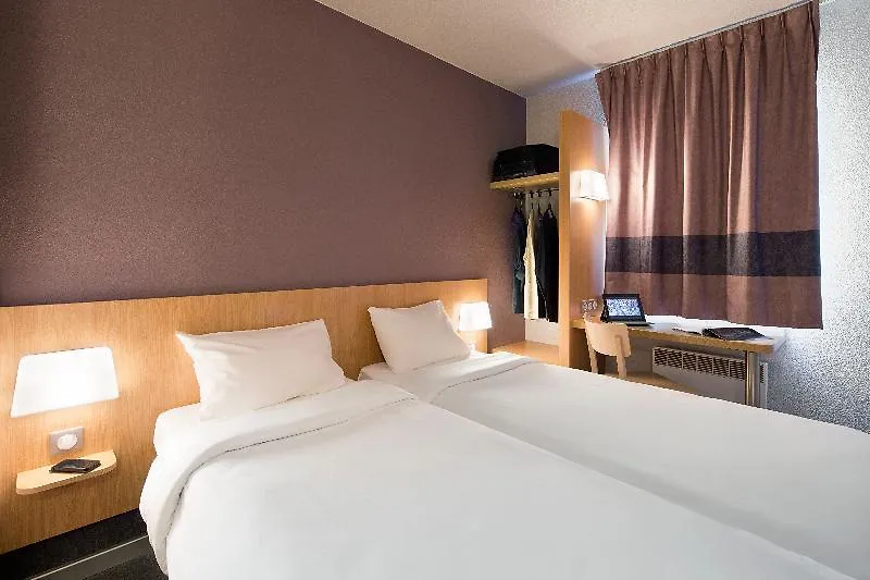B&B Hôtel Avignon  Le Pontet  France