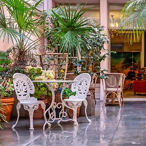Hotel Du Danube Saint Germain ***